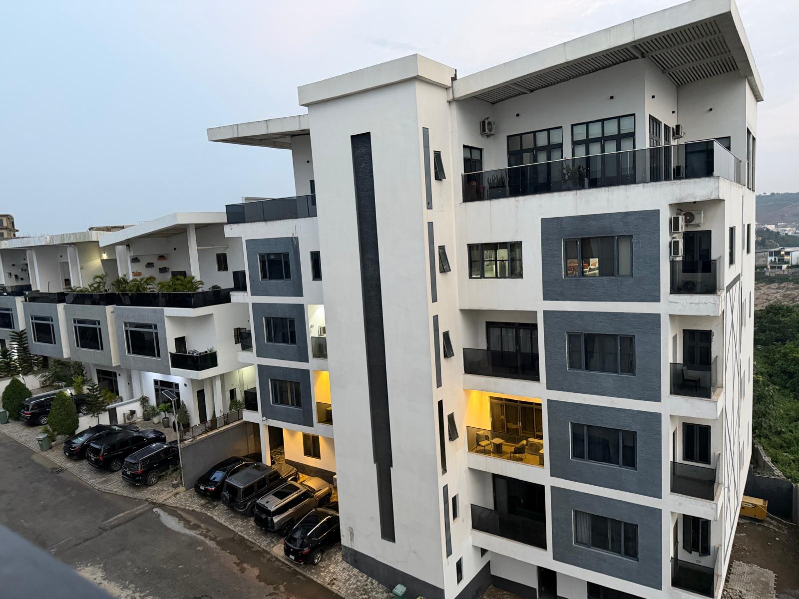 The building, high on Guzape hill